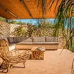 Zeus Exclusive Villa