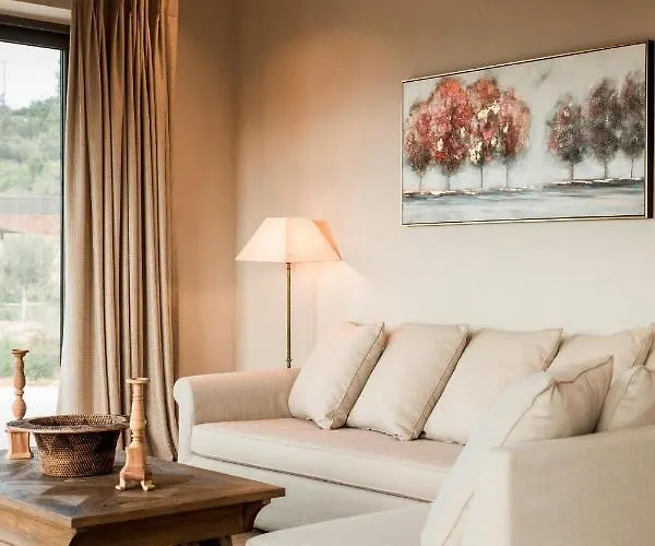 Zeus Exclusive * Spartia (Kefalonia)