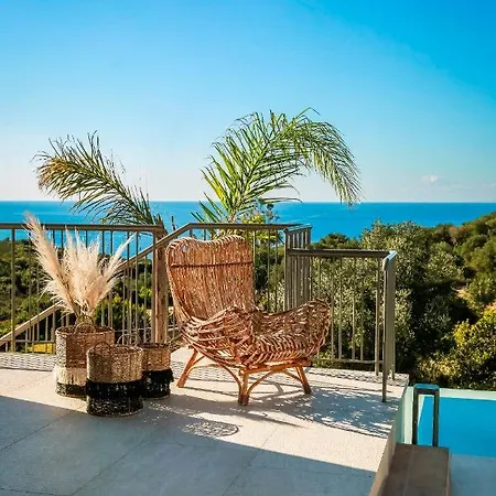 Zeus Exclusive Villa