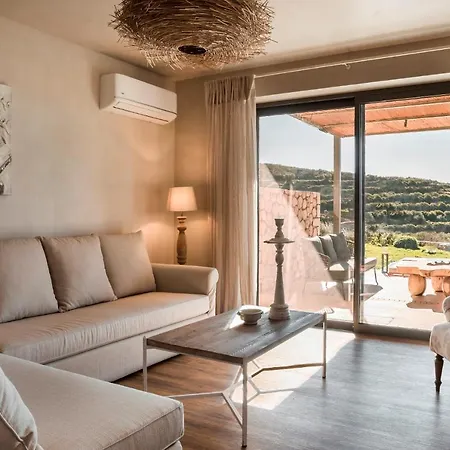 Zeus Exclusive Villa *